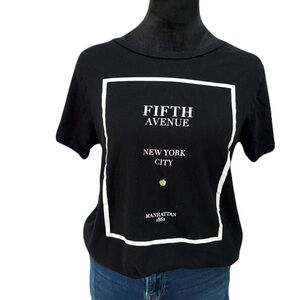 Black Fifth Avenue New York City cotton t-shirt tshirt. Medium from Forever 21